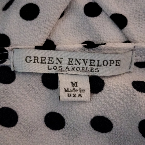 Green Envelope Wht/Blk Polka Dot Blouse W/Bell Sleeves Size M. NWOT - Picture 6 of 7